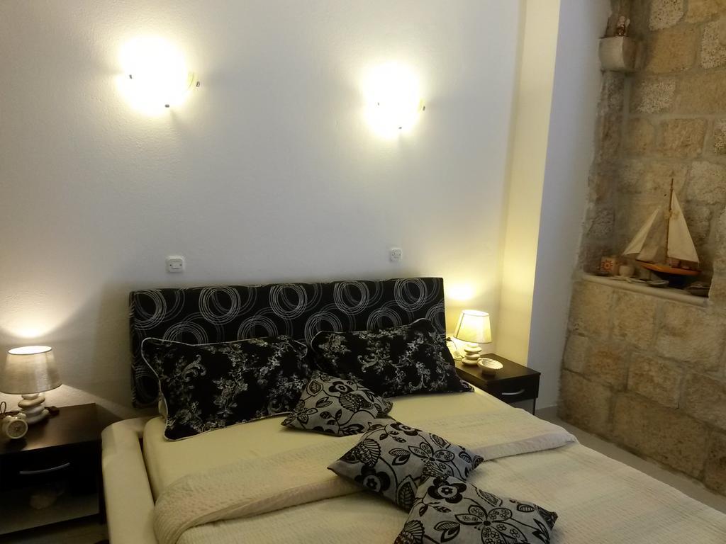 Studio Kairos Trogir Exteriör bild