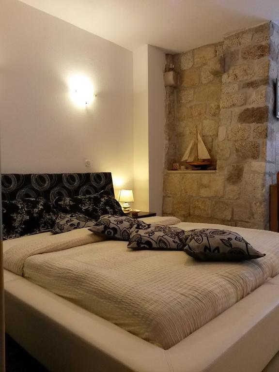 Studio Kairos Trogir Exteriör bild